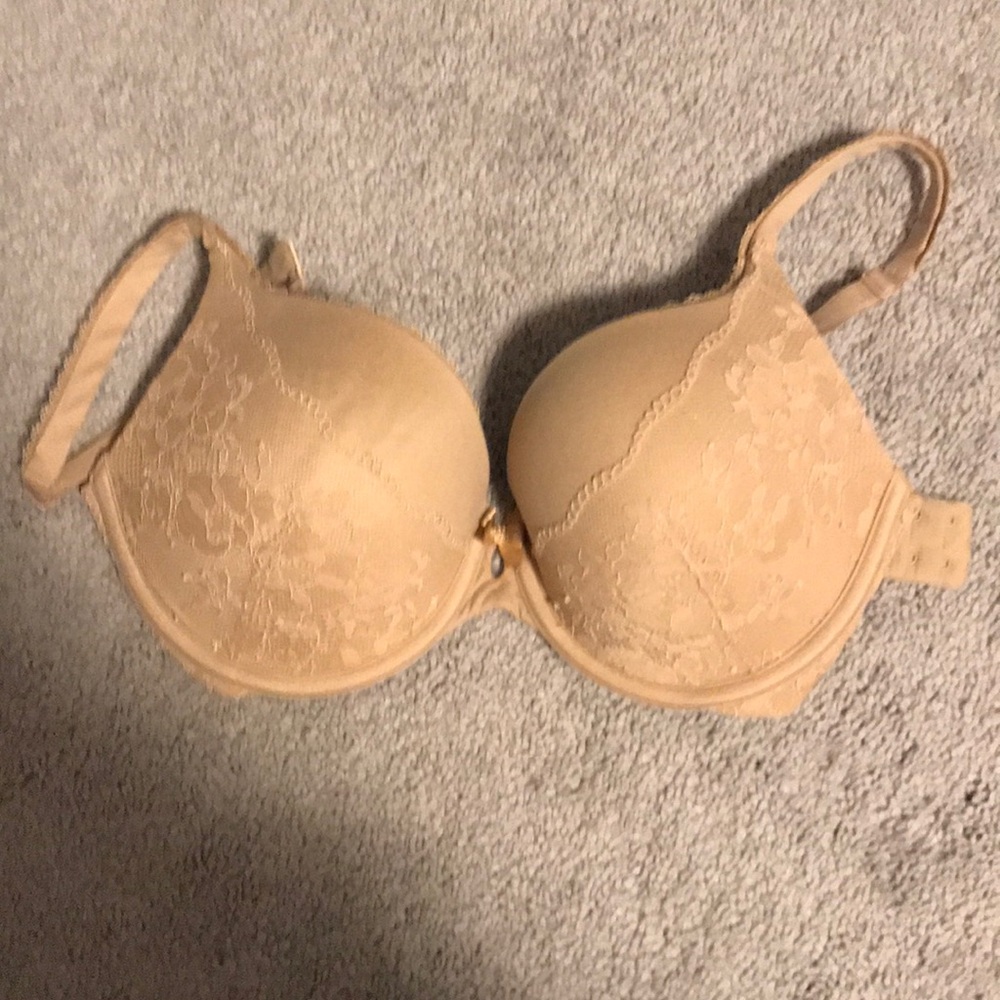 Victoria’s Secret bra